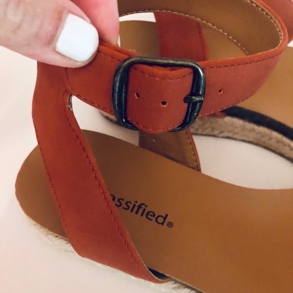 City Classified Burnt Orange Espadrilles - Picture 3 of 7